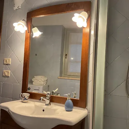 Tourist 34537 In The Historic Center Apartment *